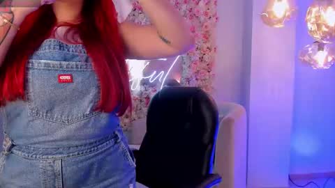 Violett Castel online show from October 2025 11:16:01 AM