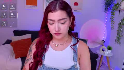 Snapshot of violettcastel chatting on July 2026 10:56:02 PM Violett Castel online show from July 2026 10:56:02 PM