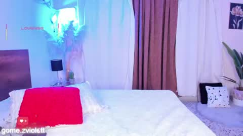 Snapshot of violettgomez_93 chatting on July 2026 04:07:01 AM Violett online show from July 2026 04:07:01 AM