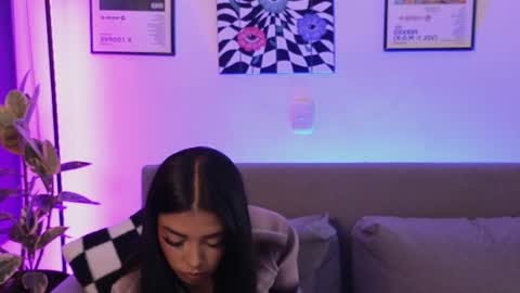 Violet online show from July 2026 01:10:02 AM