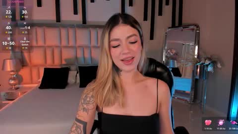 Violett  online show from February 2026 06:15:02 PM