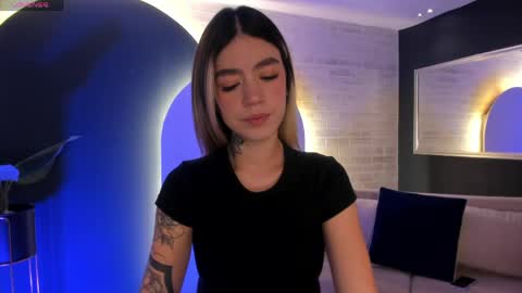Violett  online show from April 2026 09:15:01 AM