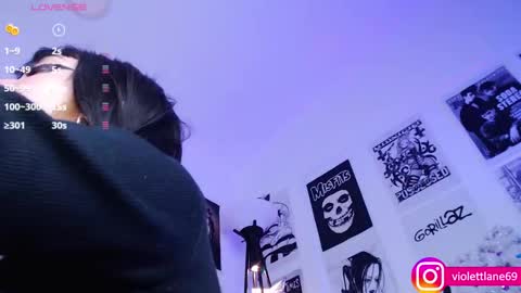 Snapshot of violettlane chatting on December 2024 01:24:01 AM Violeta online show from December 2024 01:24:01 AM