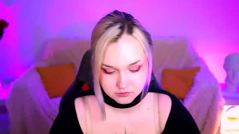 Violett online show from May 2026 08:10:01 AM