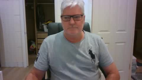 Snapshot of viper654321 chatting on May 2026 07:24:02 AM viper654321 online show from May 2026 07:24:02 AM