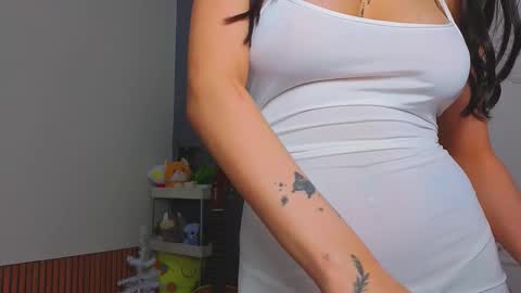 Snapshot of viper_rr chatting on December 2025 05:28:02 PM viper_rr online show from December 2025 05:28:02 PM