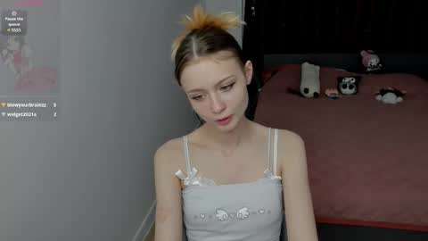 Snapshot of viraglow chatting on November 2025 04:07:02 PM viraglow online show from November 2025 04:07:02 PM