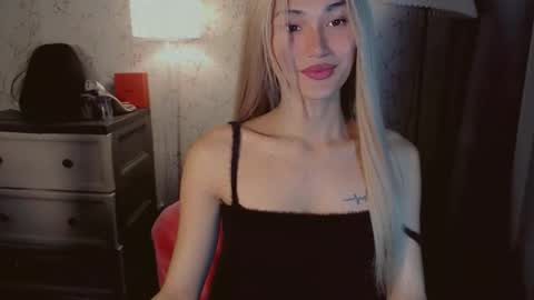 Pearl online show from November 2025 01:26:02 AM