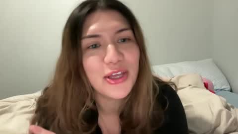 Virgngirl online show from September 2025 03:33:02 AM
