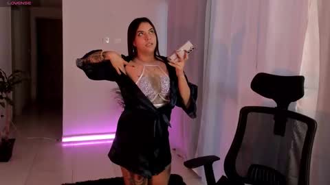 Snapshot of virtual111_ chatting on November 2025 10:36:02 PM Lu online show from November 2025 10:36:02 PM