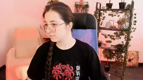 Snapshot of virtualvoyant chatting on February 2026 06:43:02 AM your love online show from February 2026 06:43:02 AM