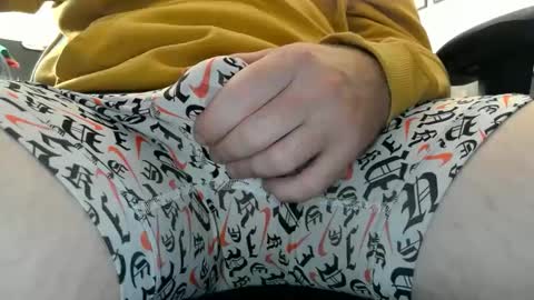 Snapshot of vitalbeach chatting on February 2025 08:00:02 PM vitalbeach online show from February 2025 08:00:02 PM