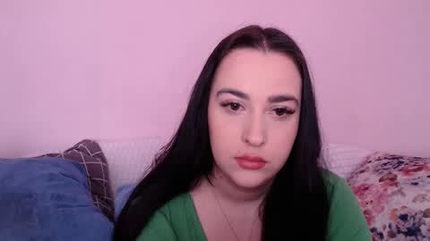 Snapshot of vitalina_freedom chatting on December 2024 09:29:02 AM Vitalina online show from December 2024 09:29:02 AM