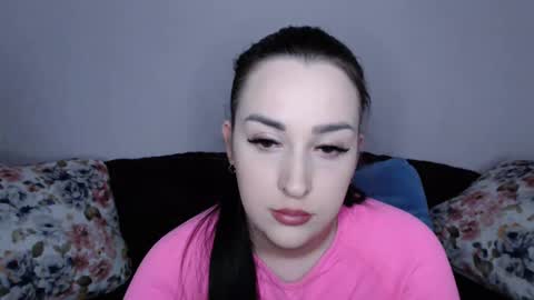 Snapshot of vitalina_freedom chatting on January 2025 04:02:01 PM Vitalina online show from January 2025 04:02:01 PM