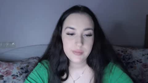 Snapshot of vitalina_freedom chatting on November 2025 03:36:01 PM Vitalina online show from November 2025 03:36:01 PM