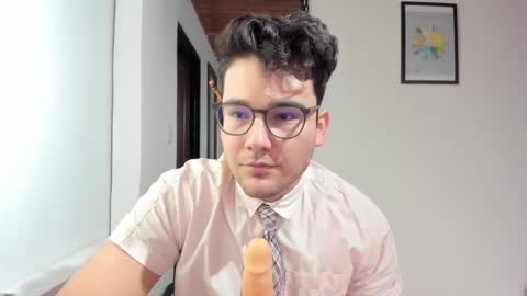 Vito Ferrer online show from October 2025 10:55:01 AM