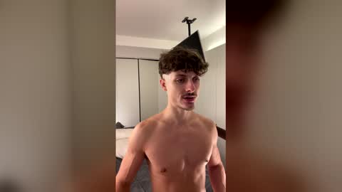 vitoraugustoxxx online show from December 2025 12:17:01 AM