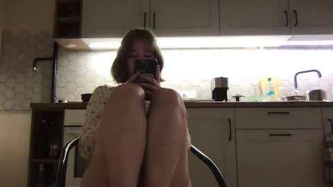 viv983161 online show from November 2025 03:56:02 PM