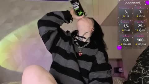 Vivi   online show from April 2026 07:26:02 AM