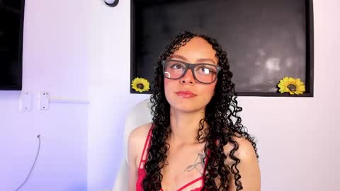 Vivi online show from April 2026 03:46:02 AM