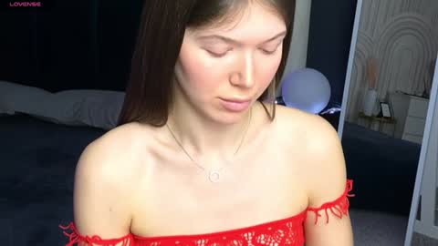 Vivian Evans online show from January 2025 04:13:01 AM