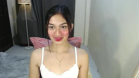 Vivian online show from December 2024 12:13:01 AM