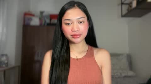 Vivian online show from April 2026 01:18:02 AM