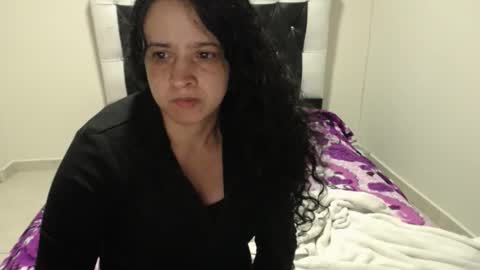 Snapshot of vivian_walt_ chatting on June 2026 05:38:01 AM melissa online show from June 2026 05:38:01 AM