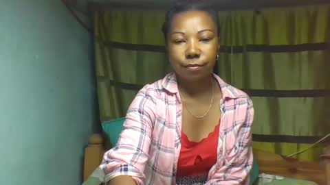 viviane0812 online show from February 2026 05:53:02 PM