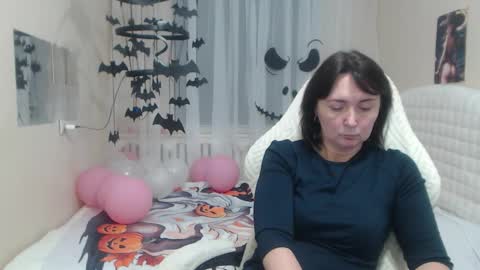 vivianguchih online show from October 2025 07:16:01 AM