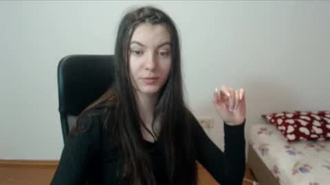 Snapshot of vivianngray chatting on January 2025 06:28:01 PM Vivian Gray online show from January 2025 06:28:01 PM