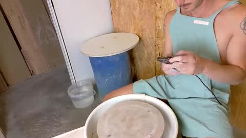 Viv online show from September 2025 08:02:01 PM