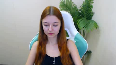 Vivien online show from January 2025 03:35:02 PM