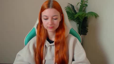 Vivien online show from March 2026 07:13:02 PM