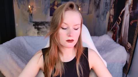 Vivien online show from April 2026 05:05:01 AM