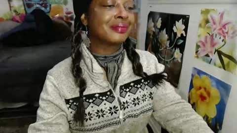 Snapshot of vixenfyre chatting on January 2025 01:43:01 AM Vixen Fyre online show from January 2025 01:43:01 AM