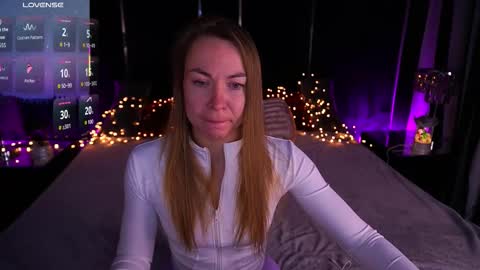 Snapshot of vixenmuse chatting on January 2026 07:41:01 PM Ur Lady online show from January 2026 07:41:01 PM