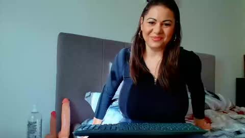 vixenvibesx online show from October 2025 07:31:02 AM