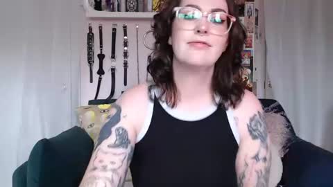 Snapshot of vixinvvitch chatting on June 2026 04:44:01 PM VIXIN online show from June 2026 04:44:01 PM