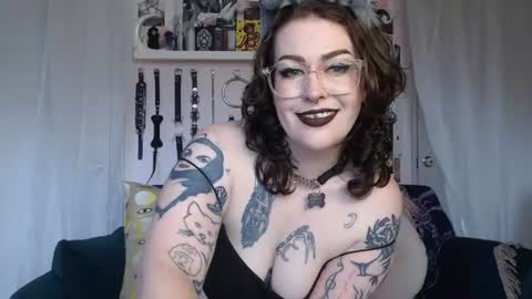 Snapshot of vixinvvitch chatting on June 2026 06:56:01 PM VIXIN online show from June 2026 06:56:01 PM