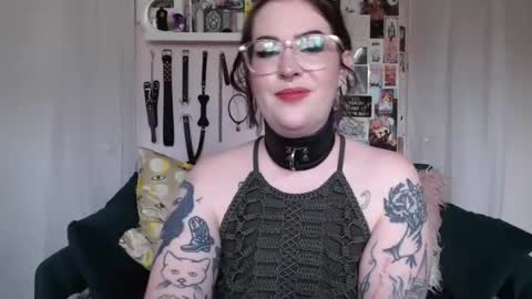 Snapshot of vixinvvitch chatting on July 2026 05:12:02 PM VIXIN online show from July 2026 05:12:02 PM