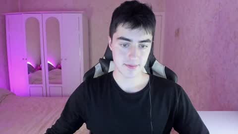 Martin online show from December 2024 02:58:02 PM