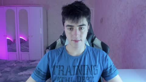 Martin online show from January 2025 08:11:01 PM