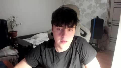 Snapshot of vlad1605 chatting on December 2025 02:50:02 AM Martin online show from December 2025 02:50:02 AM