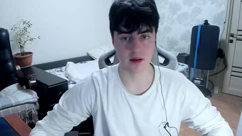 Snapshot of vlad1605 chatting on December 2025 12:51:02 AM Martin online show from December 2025 12:51:02 AM