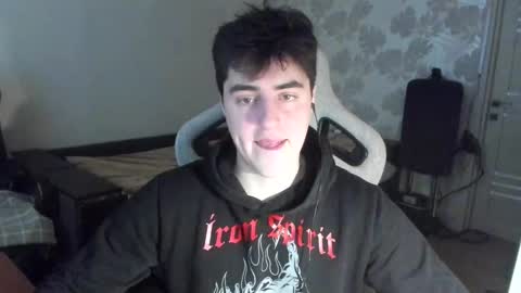 Snapshot of vlad1605 chatting on January 2026 12:20:02 PM Martin online show from January 2026 12:20:02 PM