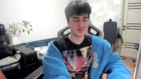 Snapshot of vlad1605 chatting on February 2026 08:27:01 PM Martin online show from February 2026 08:27:01 PM