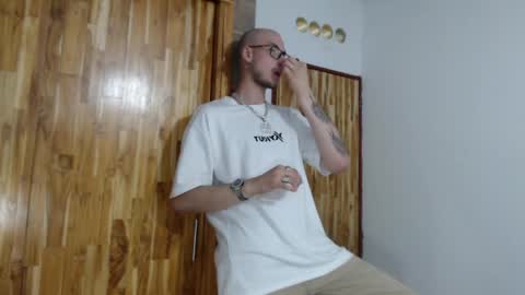 Vlad online show from April 2026 04:56:01 AM