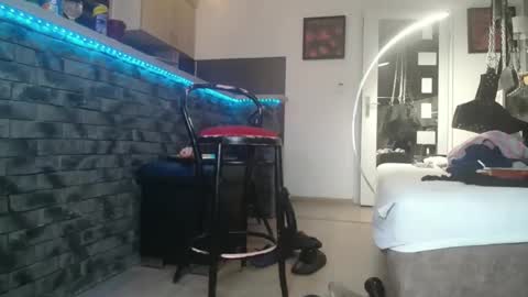 vladika021 online show from October 2025 01:25:02 AM