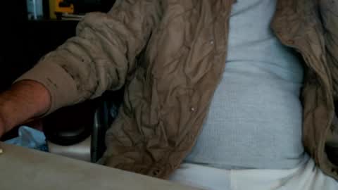 Snapshot of vnpg92 chatting on January 2025 09:32:01 PM vnpg92 online show from January 2025 09:32:01 PM